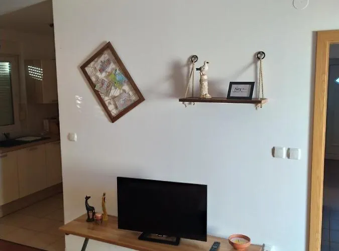 Zobic Family דירה