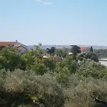 Apartman Zobic Family Rab Town