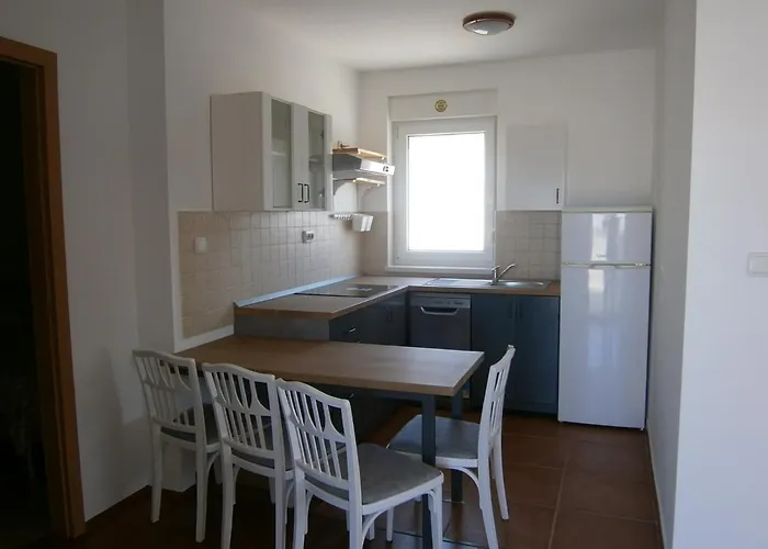 Zobic Family Apartamento *