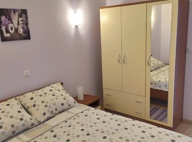 Apartamento Zobic Family